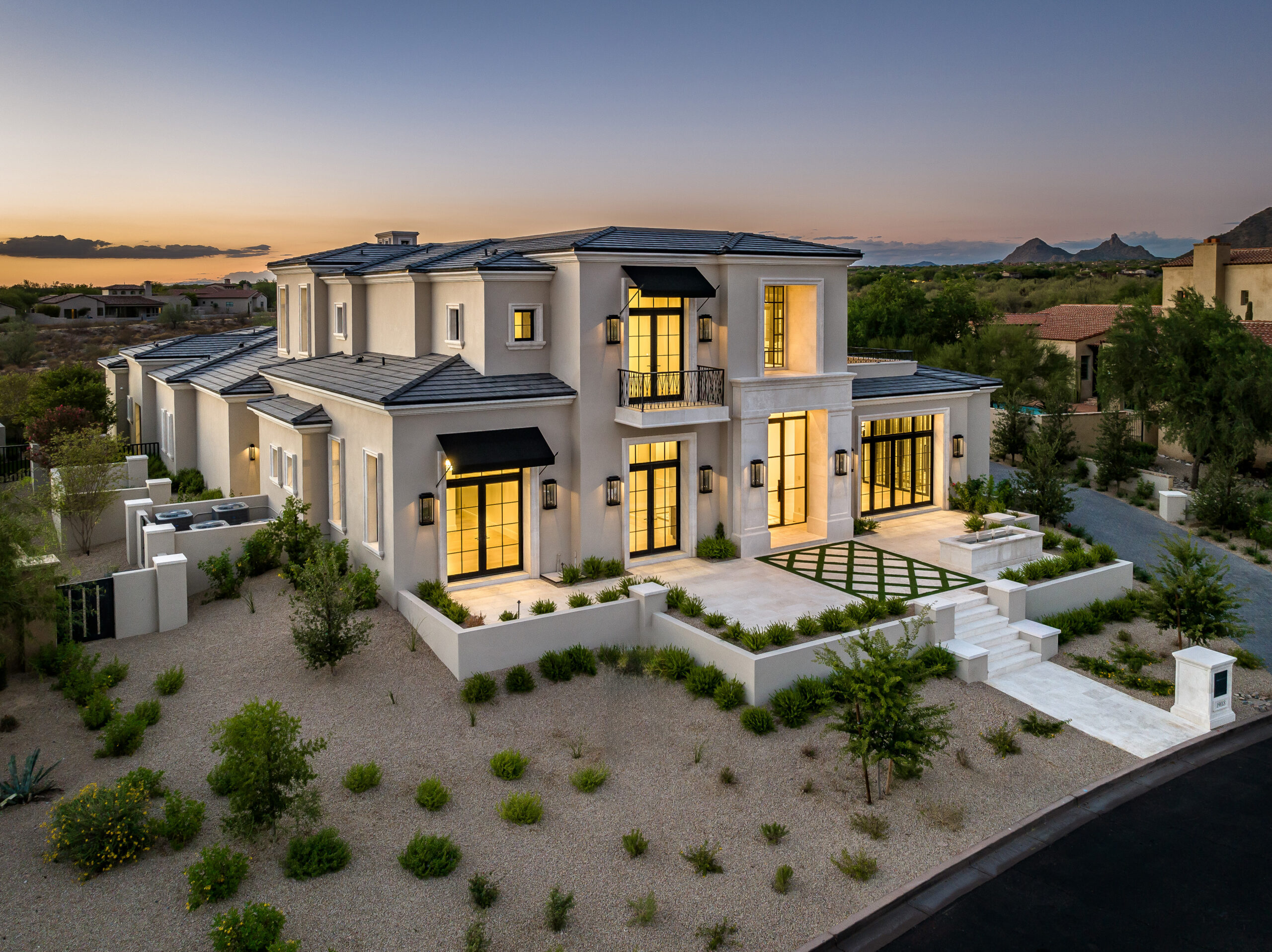 modern luxury home in Scottsdale, Arizona